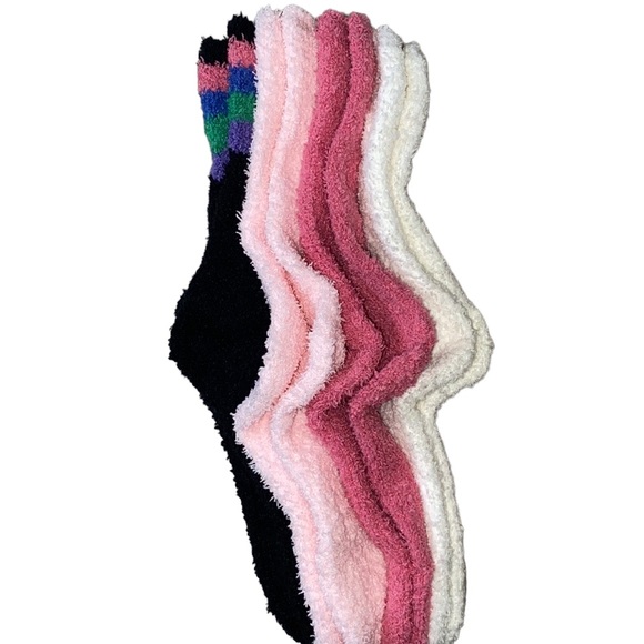 NEW 4pk cozy “be kind” socks - Picture 3 of 10